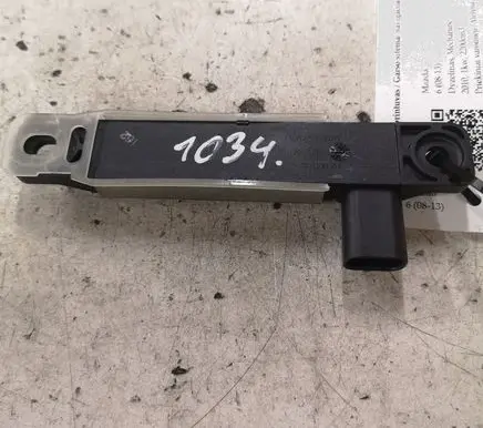 Mazda 6 Aerial antenna amplifier G33C676N0 K2224