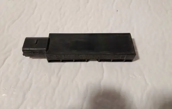 Audi A3 S3 8V Keyless (KESSY) go control unit/module 5Q0962131