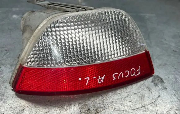 Ford Focus Rear fog light 5M5115500aa 5M515k272