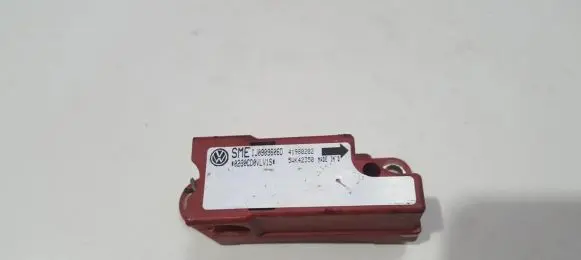 Volkswagen Golf IV Airbag deployment crash/impact sensor 1J0909606D 41980202