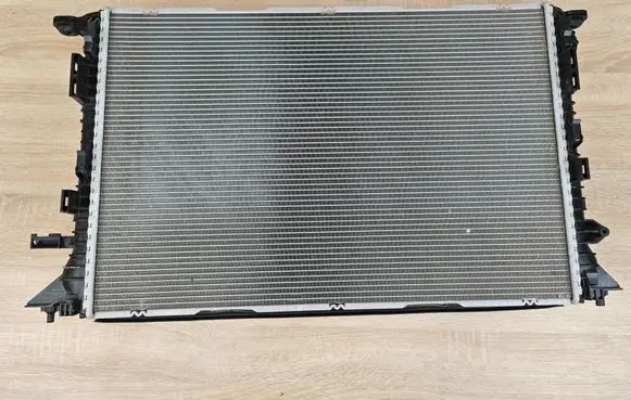 Audi A7 S7 4G Coolant radiator 8K0121251H