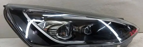 Ford Focus Headlight/headlamp JX7B-13E016-AH 75PL9283