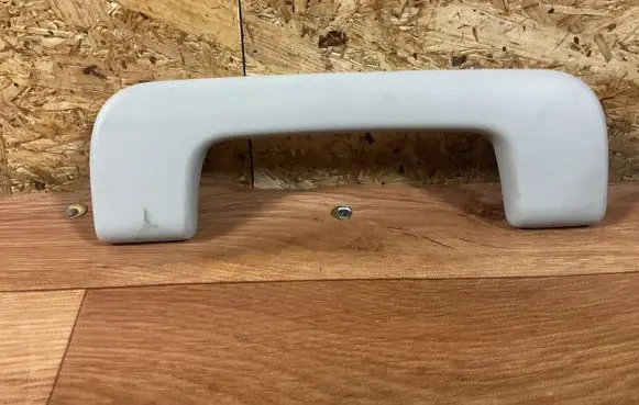 Audi A4 S4 B7 8E 8H Front interior roof grab handle 8E0857607