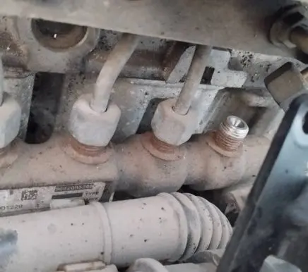 Citroen C3 Fuel main line pipe 9642095280