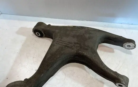 Audi A6 S6 C7 4G Rear upper control arm/wishbone 8R0505312F