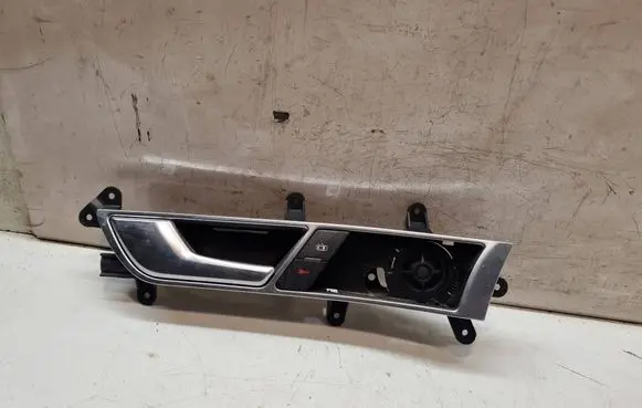 Audi A6 S6 C6 4F Front door interior handle 4F0837019C
