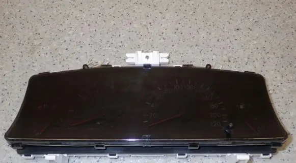 Toyota Corolla E120 E130 Speedometer (instrument cluster)
