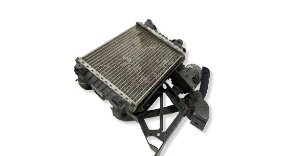 Audi A7 S7 4G Coolant radiator 8K0121212B 0831246HH6 VP7TBH8005GD