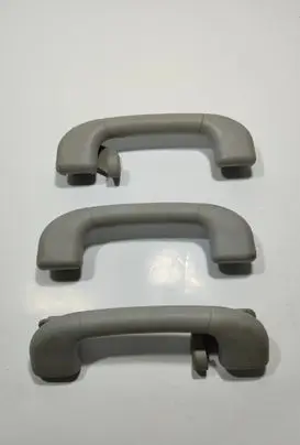 Chevrolet Captiva A set of handles for the ceiling 