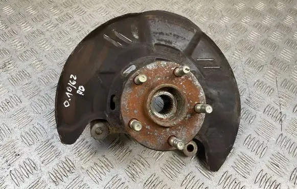 Front wheel hub