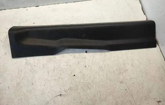 Ford Mustang VI Front sill trim cover FR3B631320
