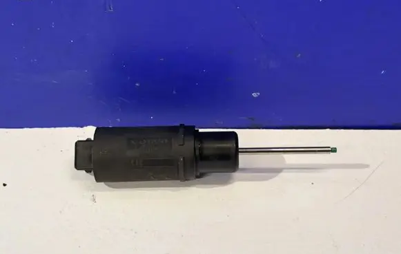 Volvo S80 Master brake cylinder 9441116