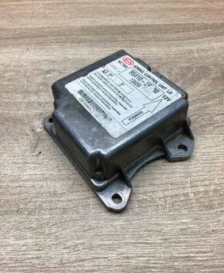 KIA Cerato Airbag control unit/module 959102F100