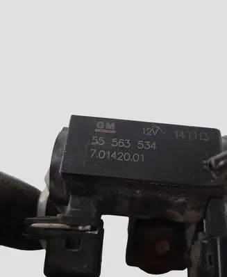 Opel Zafira B Turbo solenoid valve 55563534 70142001