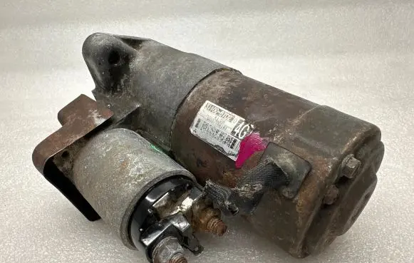 Suzuki Grand Vitara I Starter motor M001T86181 4106 3110067D2