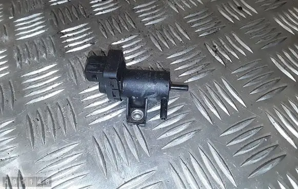 Nissan Qashqai Vacuum valve 8200762162