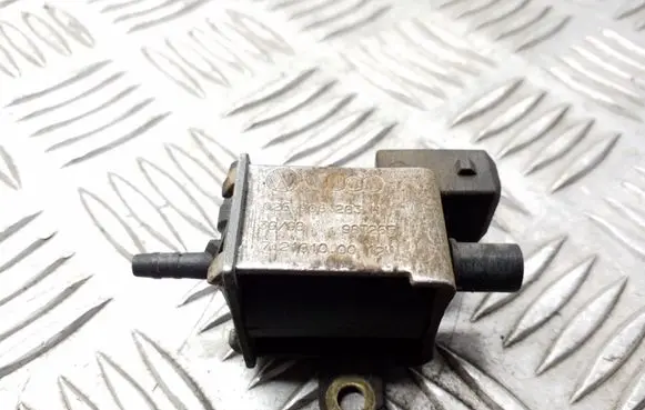 Audi A8 S8 D2 4D Turbo solenoid valve 026906283H