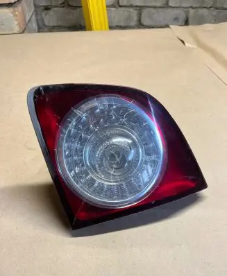 Volkswagen Golf Plus Tailgate rear/tail lights 5M0945094J 89035270