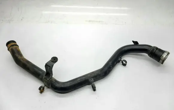 Audi Q7 4L Intercooler hose/pipe 7L6145795S 7L6145770M