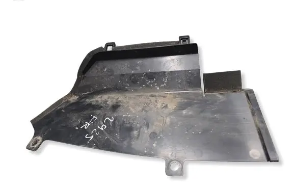 Nissan Leaf II (ZE1) Intercooler air guide/duct channel 921825SH0B