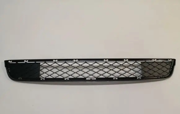 BMW X3 F25 Front bumper lower grill 5111210465