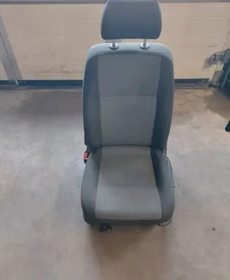 Volkswagen Transporter - Caravelle T6 Front driver seat 