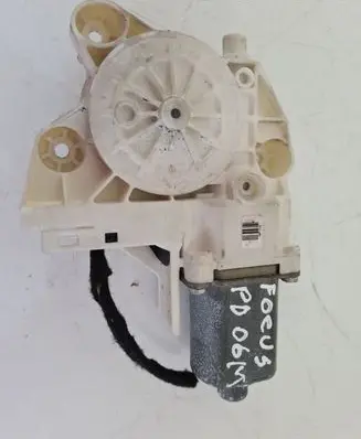 Ford Focus Front door window regulator motor 995209101