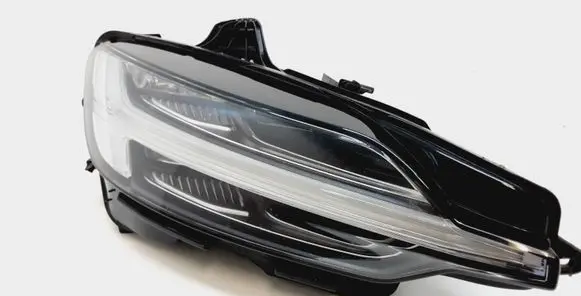 Volvo S60 Headlight/headlamp 32338014