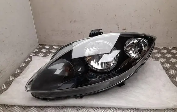 Seat Altea Headlight/headlamp 5P1941005E