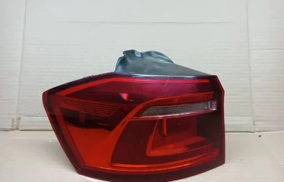 Volkswagen Golf Sportsvan Rear/tail lights 510945095R M90055411C1630 90055411C