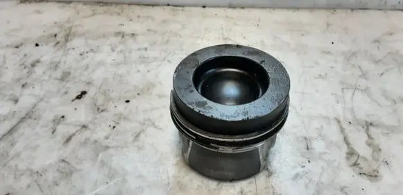 Volkswagen Transporter - Caravelle T5 Piston 81L137A2 031174