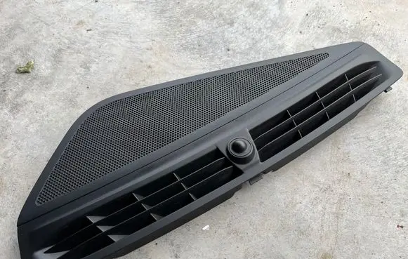 Alfa Romeo Stelvio Dash center speaker trim cover 156115731