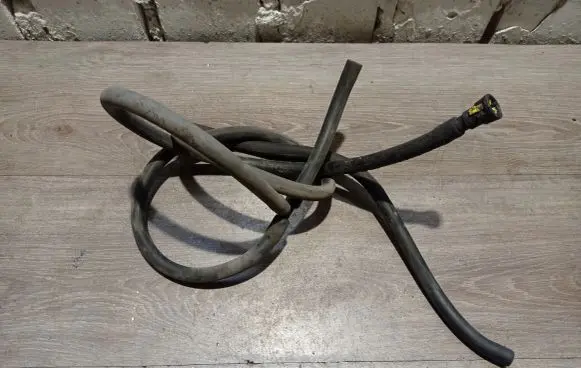 Volvo S60 Headlight washer hose/pipe 