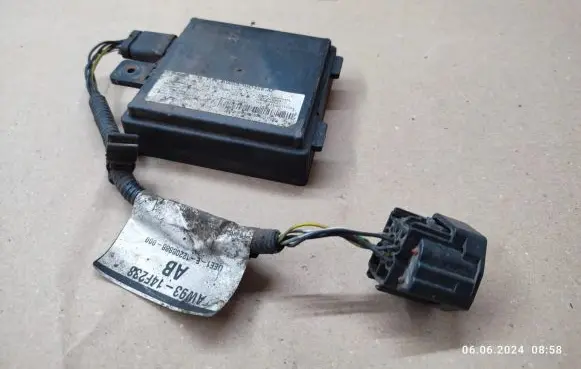 Jaguar XJ X351 Blind spot module AW9314D455AF