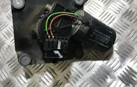 Volvo S40, V40 Wiper motor 0390241114 058764