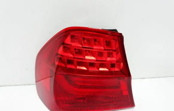 BMW 3 E90 E91 Rear/tail lights 7289425