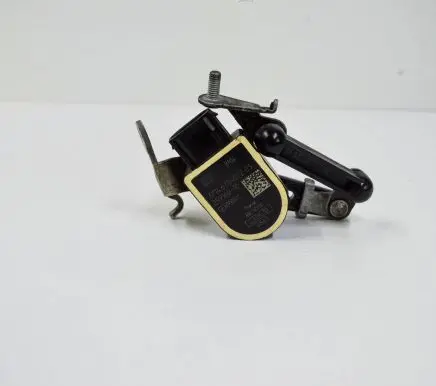 BMW 5 F10 F11 Headlight/headlamp level sensor 6784072