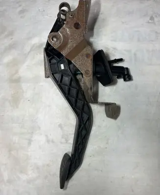 Mazda 6 Clutch pedal KE4041400B KE4041300 GJL2