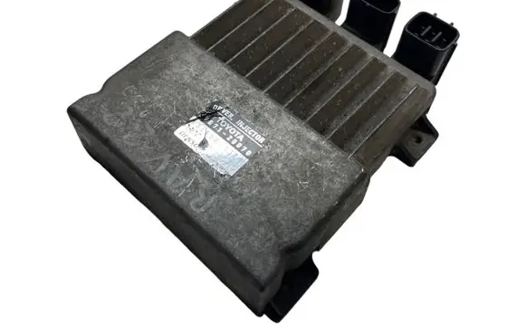 Toyota RAV 4 (XA30) Fuel injection control unit/module 1310001371 8987120070