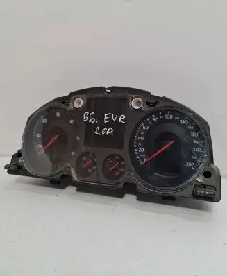 Volkswagen PASSAT B6 Speedometer (instrument cluster) A2C53194181