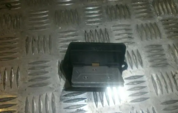 Mazda MX-6 Heater blower motor/fan resistor hb151ga2a 3k16