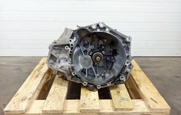 Toyota Auris 150 Manual 6 speed gearbox YU9N7MLY