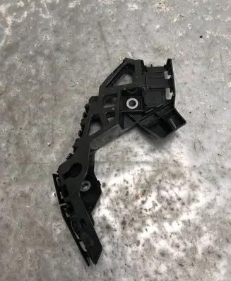 Volkswagen Golf VIII Front bumper mounting bracket 5H0807050D-BILI 5H0807050D