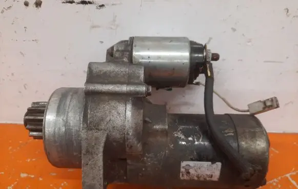 Nissan Pathfinder R50 Starter motor 233004W010