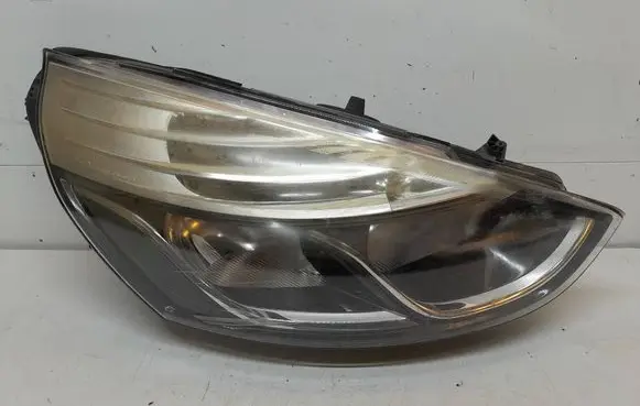 Renault Clio IV Headlight/headlamp 260102796R