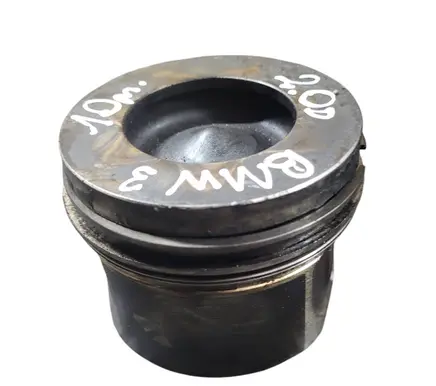 BMW 1 F20 F21 Piston 133174 100413 84L117