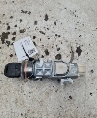 Subaru Forester SH Ignition lock