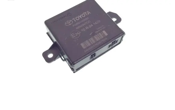 Toyota Auris E180 Other control units/modules 4M0494TCC
