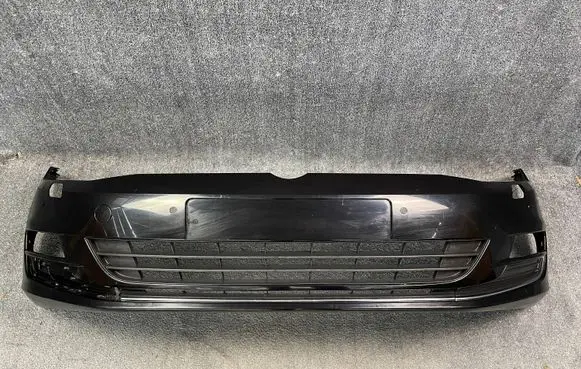 Volkswagen Golf VII Front bumper