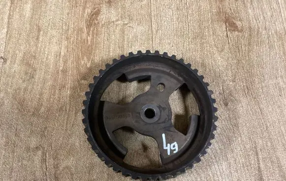Ford Focus Camshaft pulley/ VANOS 9657477580